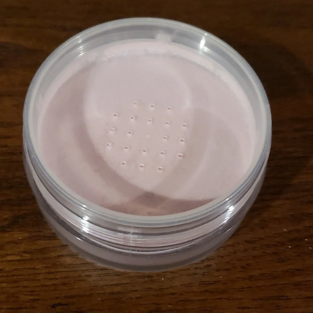 Beautiful Body Powder - Picture 4 of 5
